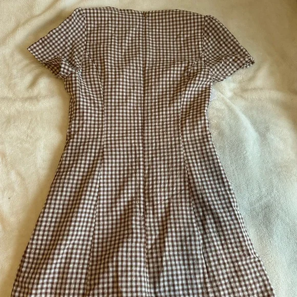 Princess Polly gingham romper - Picture 2 of 6